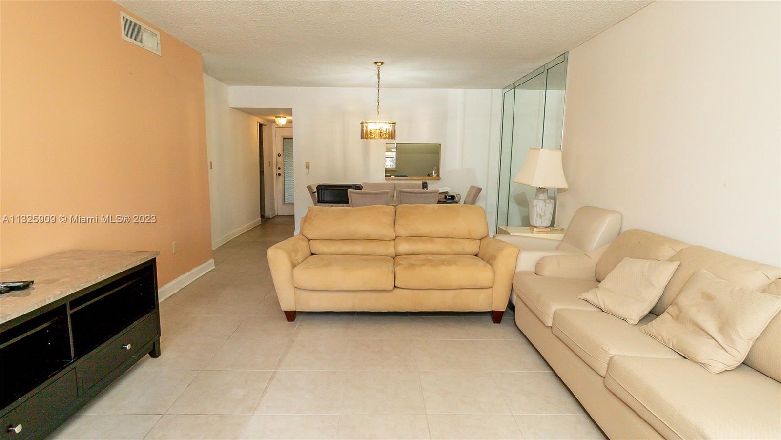 COURTYARDS OF BROWARD CON - Residential