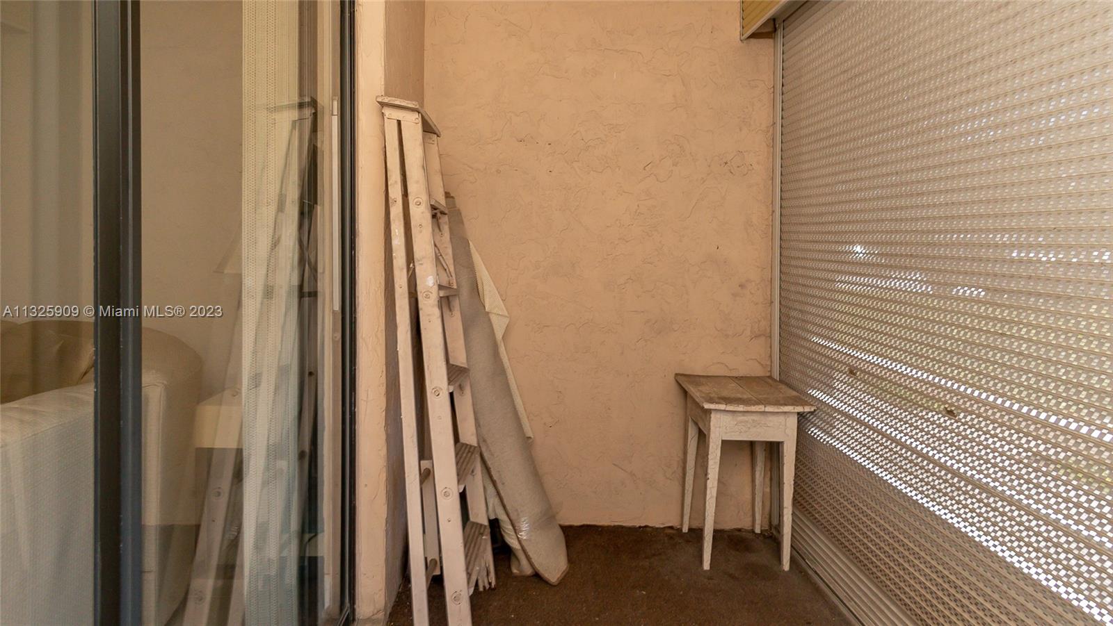 COURTYARDS OF BROWARD CON - Residential