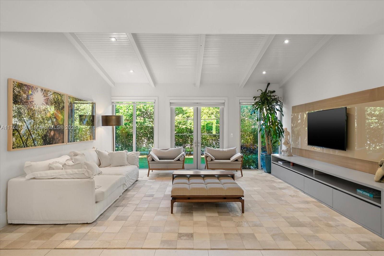 PALM MIAMI HEIGHTS REV - Residential