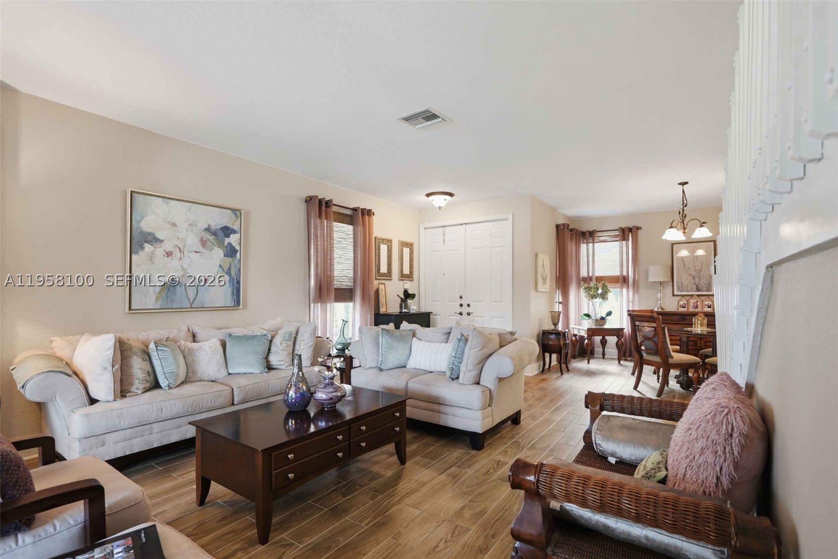 SILVER FALLS - Residential