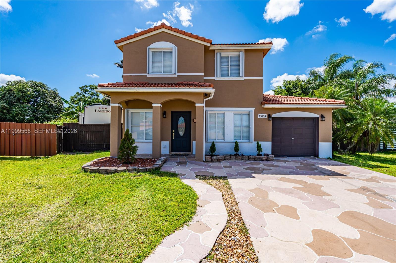 WEITZER SERENA LAKES ESTA - Residential