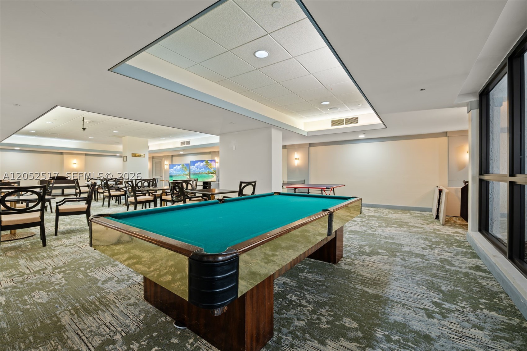 CLUB ATLANTIS CONDO - Residential