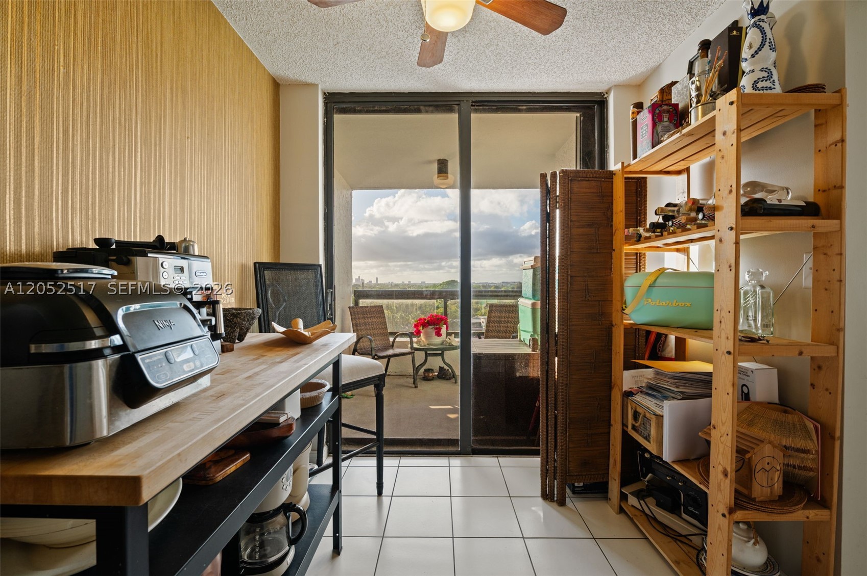 CLUB ATLANTIS CONDO - Residential