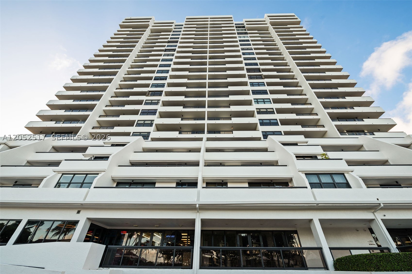 CLUB ATLANTIS CONDO - Residential