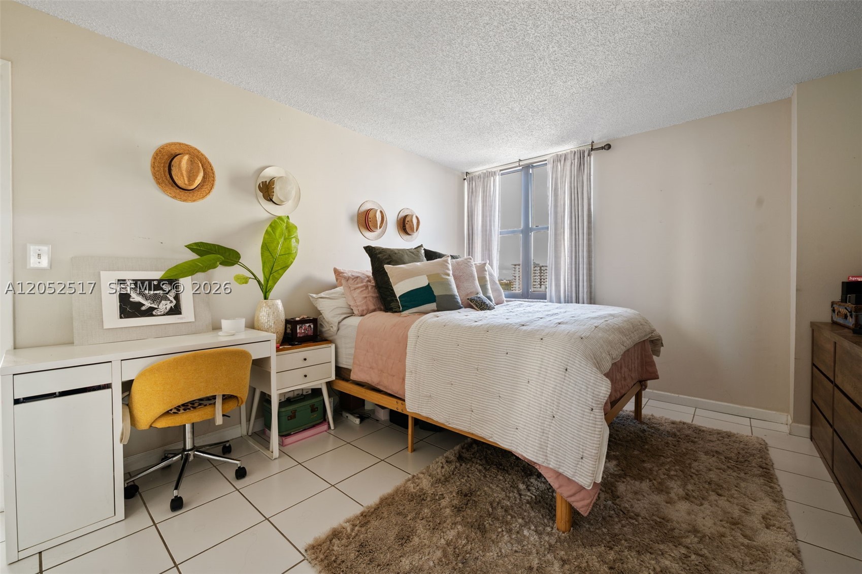 CLUB ATLANTIS CONDO - Residential