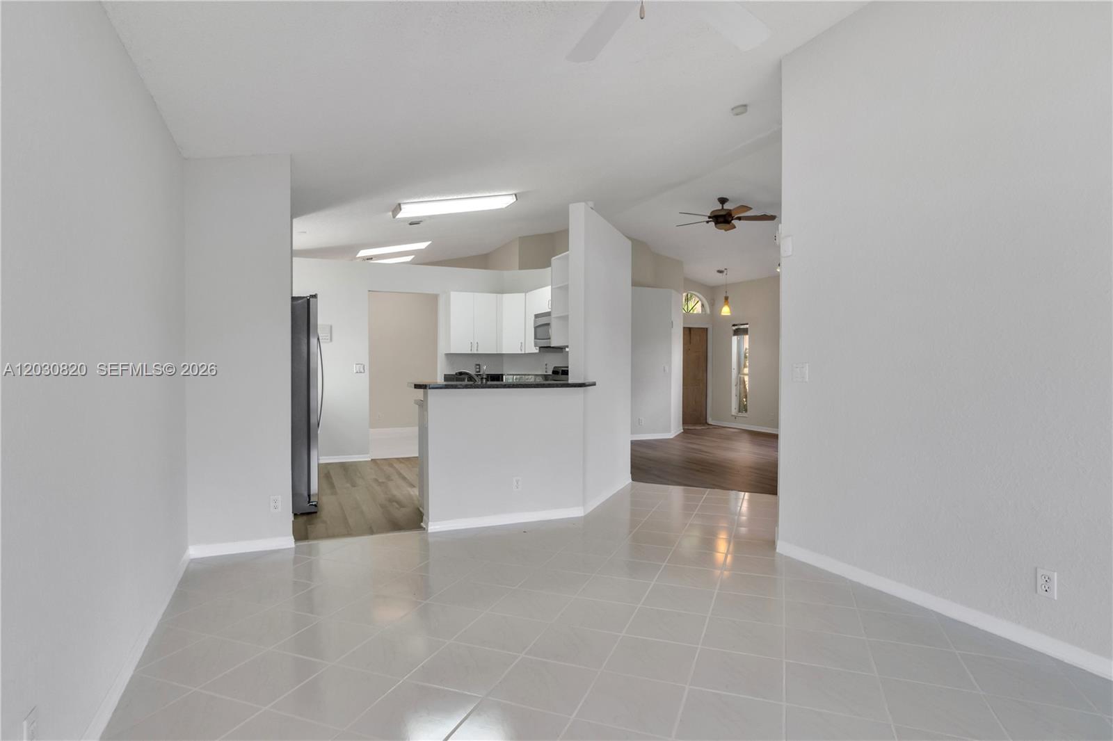 Pembroke Pointe Portraits - Residential
