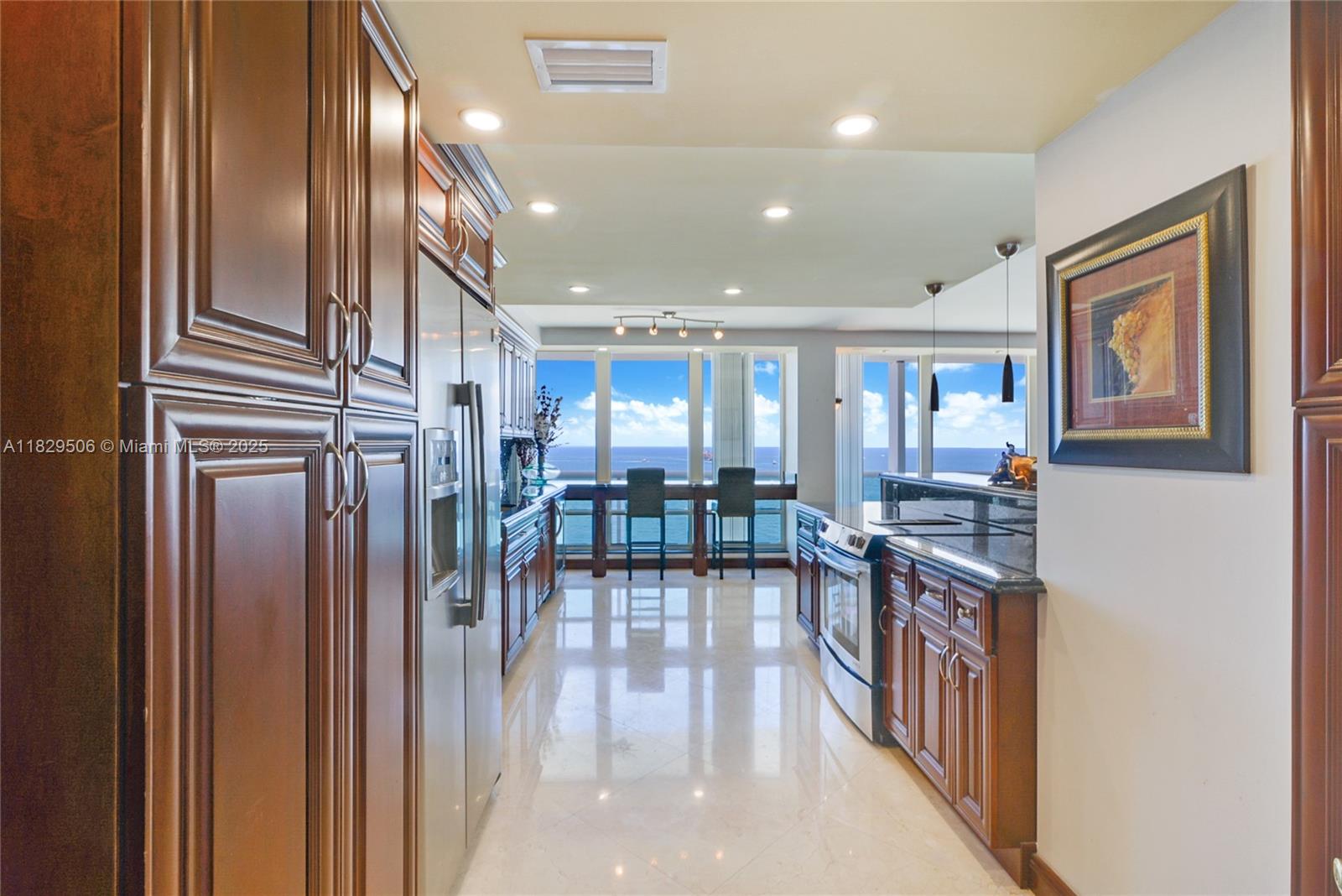 POINT OF AMERICAS - Residential Lease