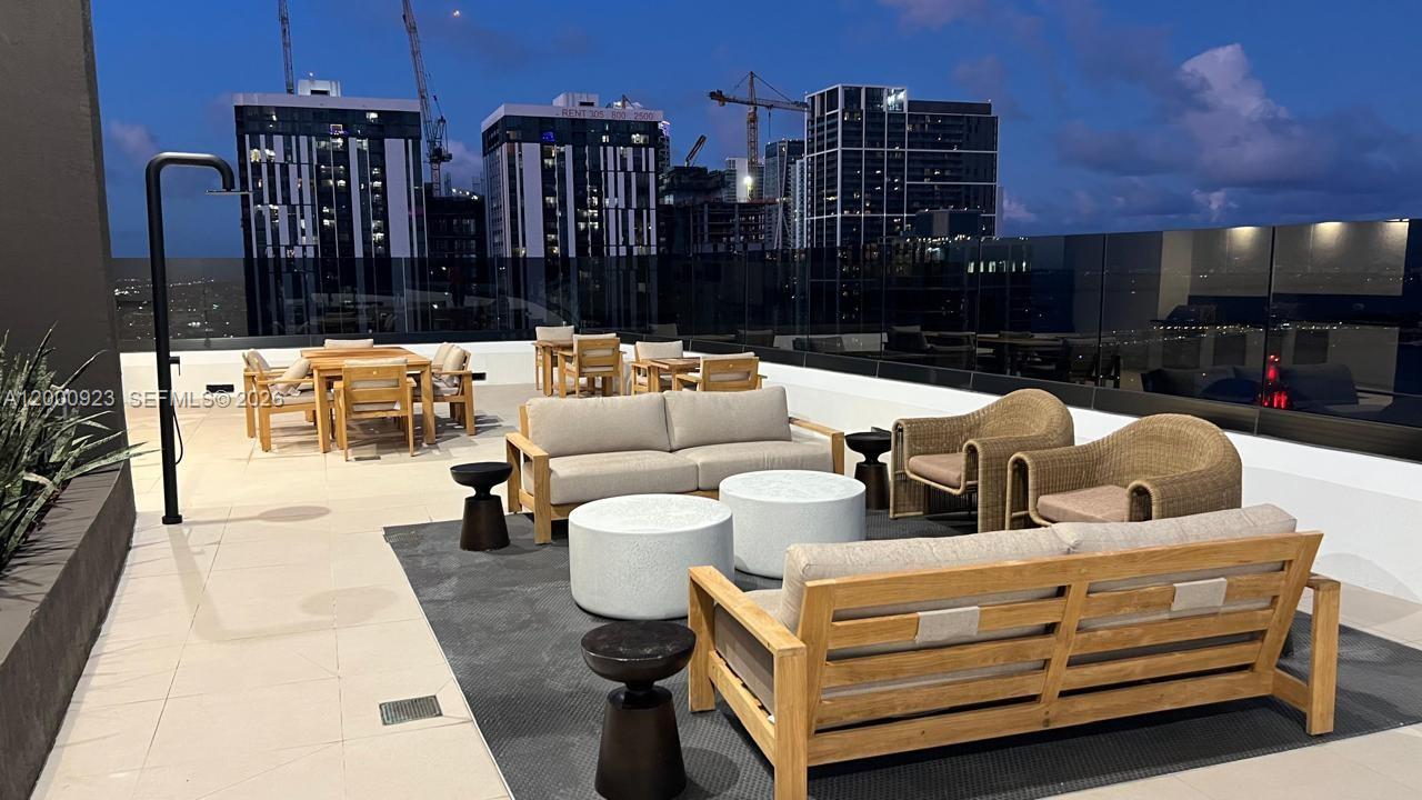 DISTRICT 225 CONDO - Residential