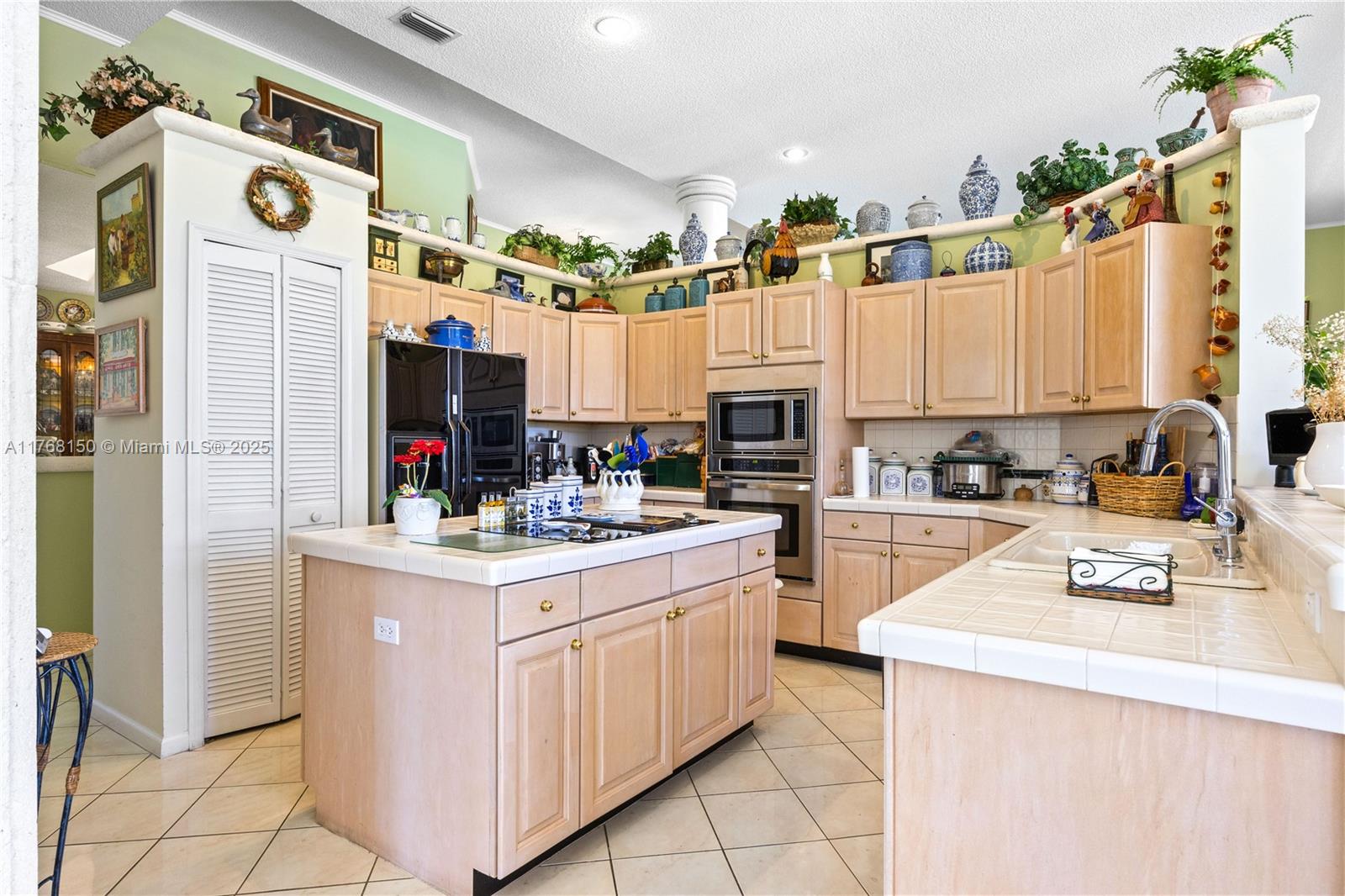 SECTOR 7 SOUTH - Residential