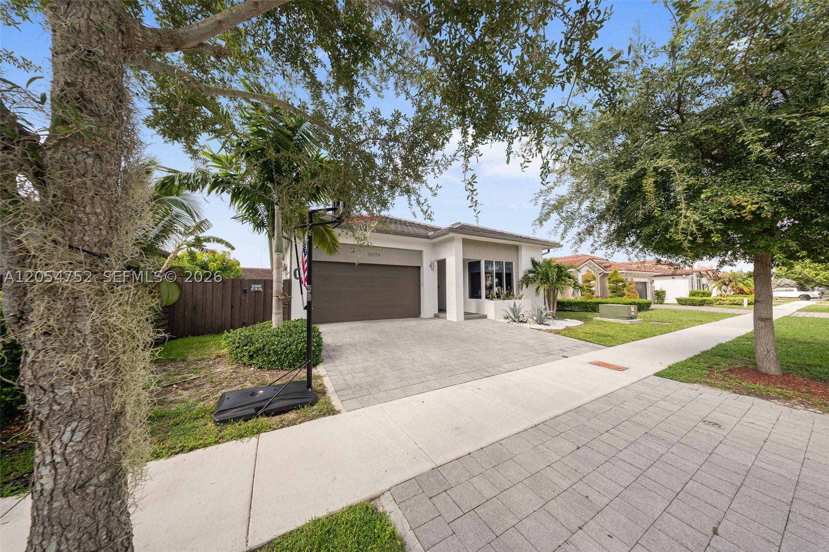 VENETIAN PARC WEST - Residential
