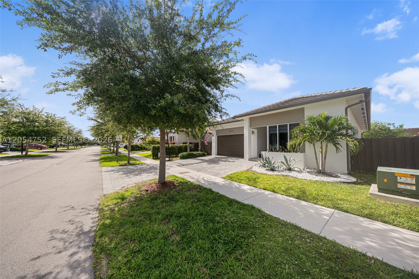 VENETIAN PARC WEST - Residential