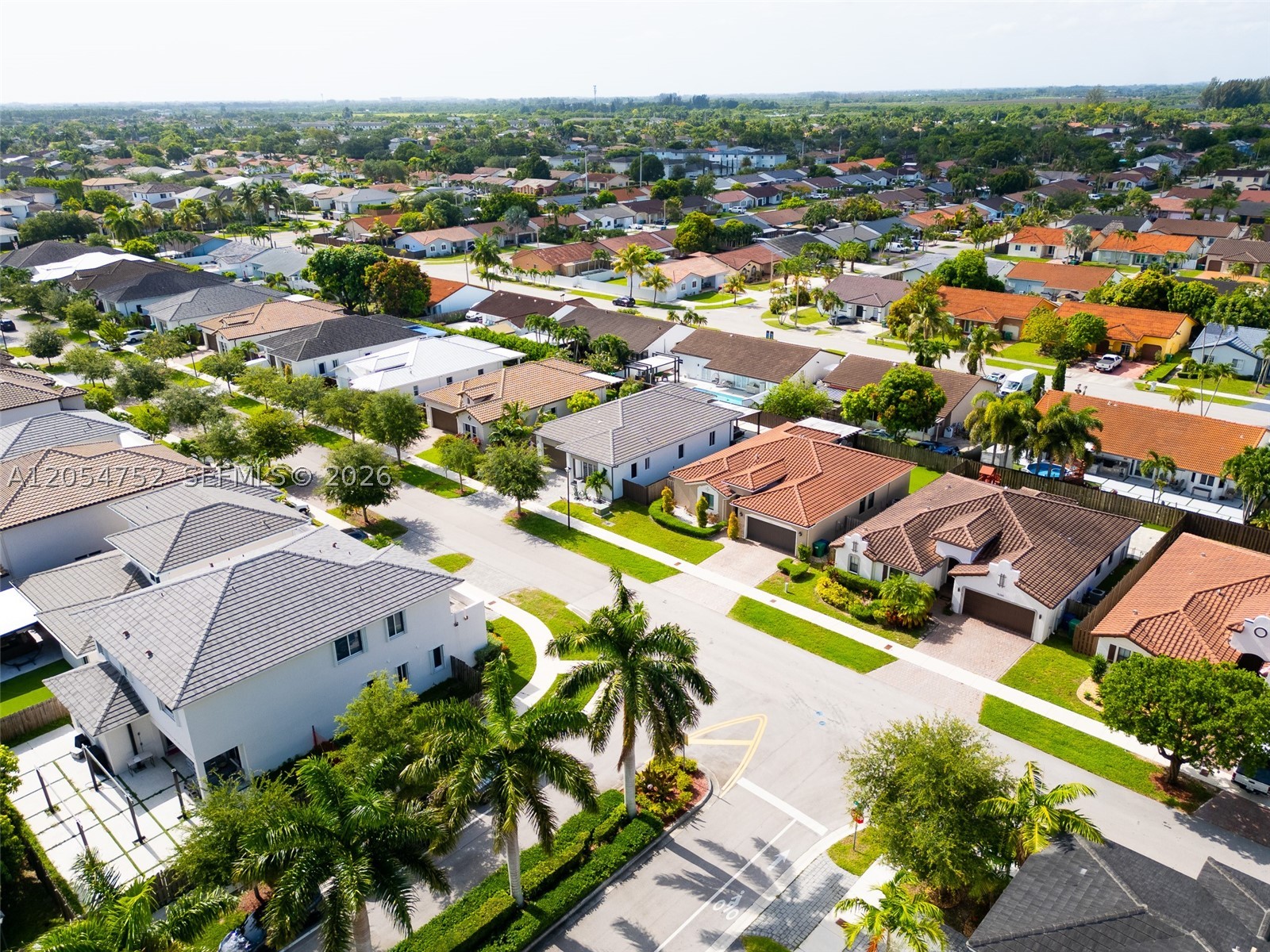 VENETIAN PARC WEST - Residential