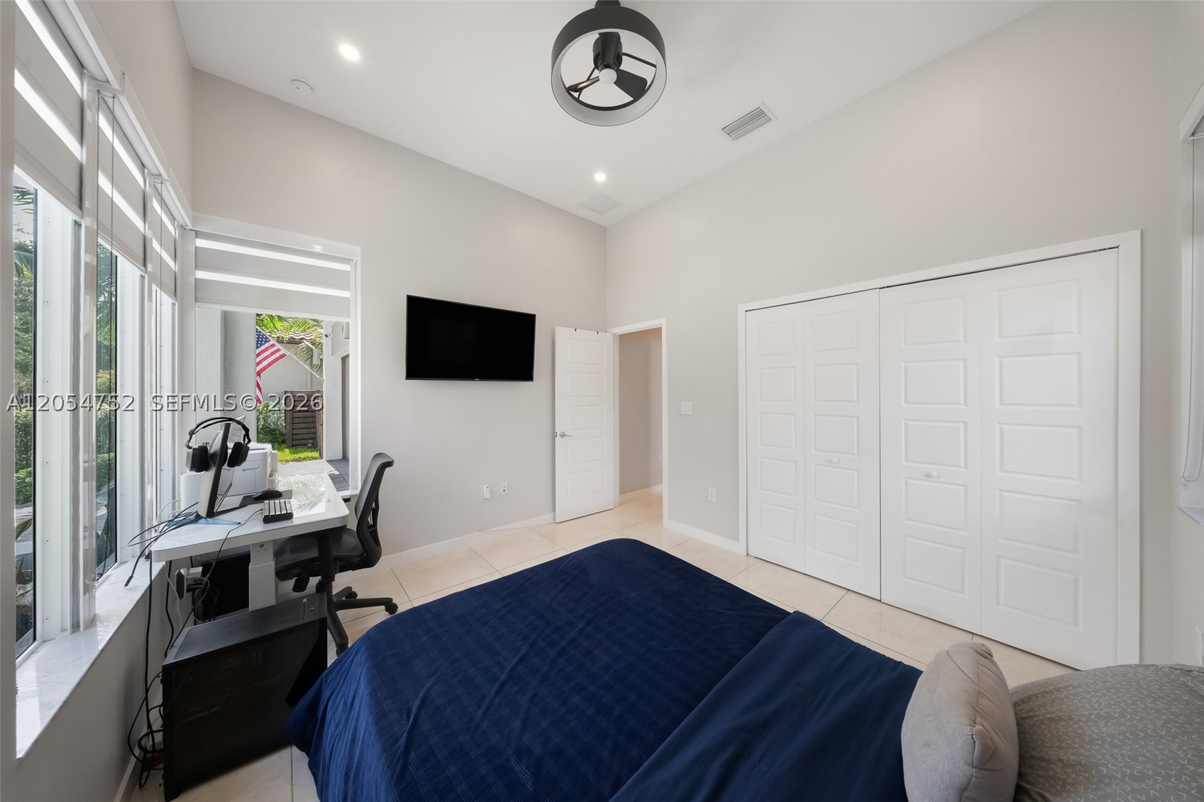VENETIAN PARC WEST - Residential