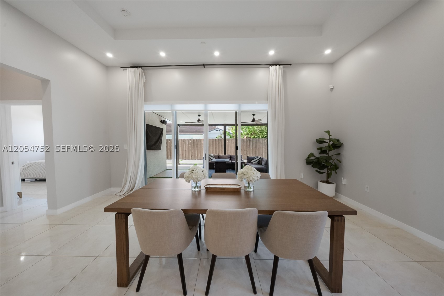 VENETIAN PARC WEST - Residential