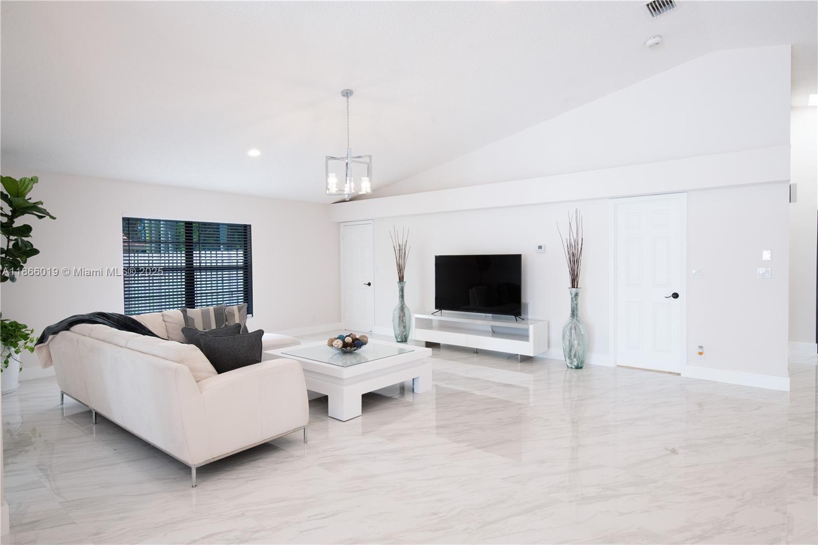 SHENANDOAH SECTION THREE - Residential Lease