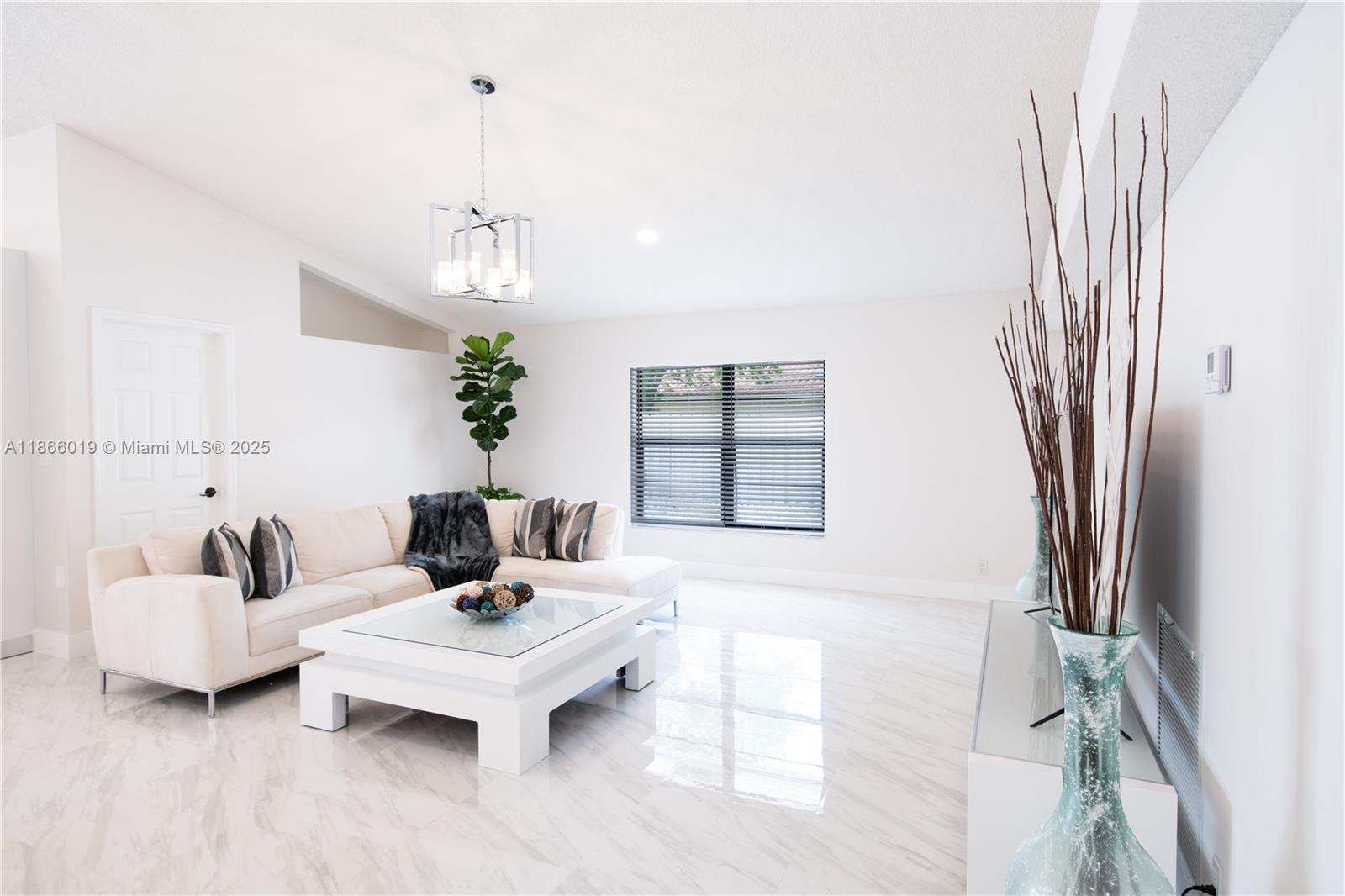 SHENANDOAH SECTION THREE - Residential Lease