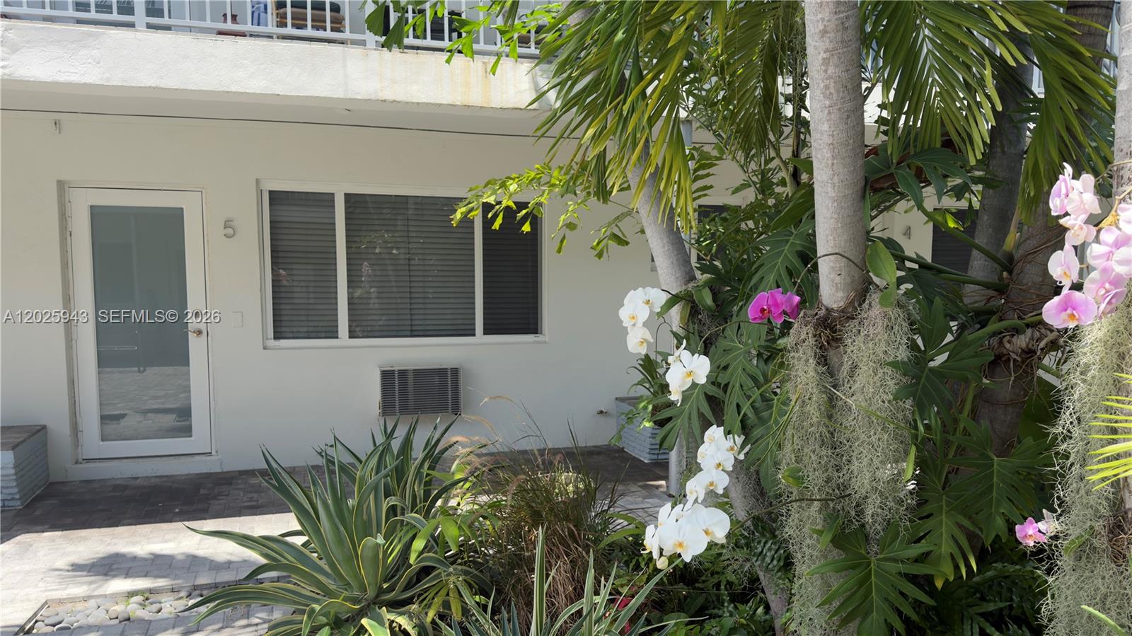 ALUNA CONDO - Residential Lease