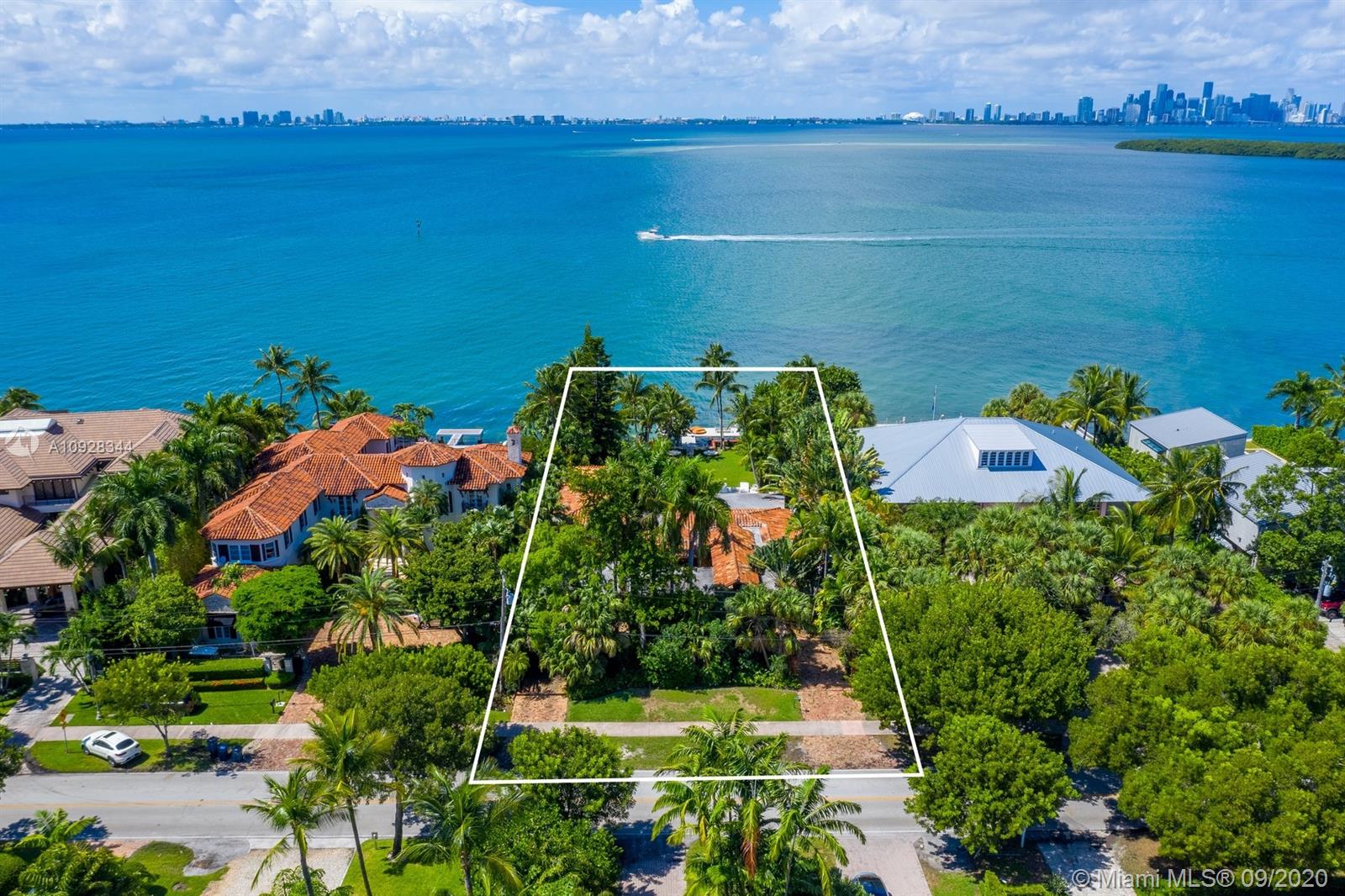 TROPICAL ISLE HOMES SUB 4 - Residential