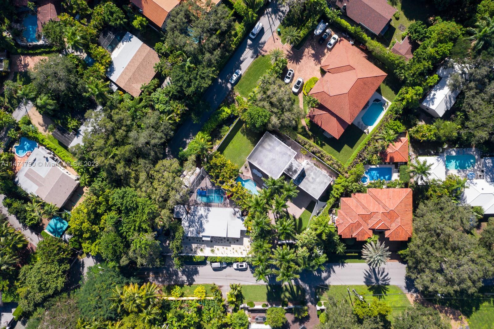 LENNOX PARK - Residential Lease