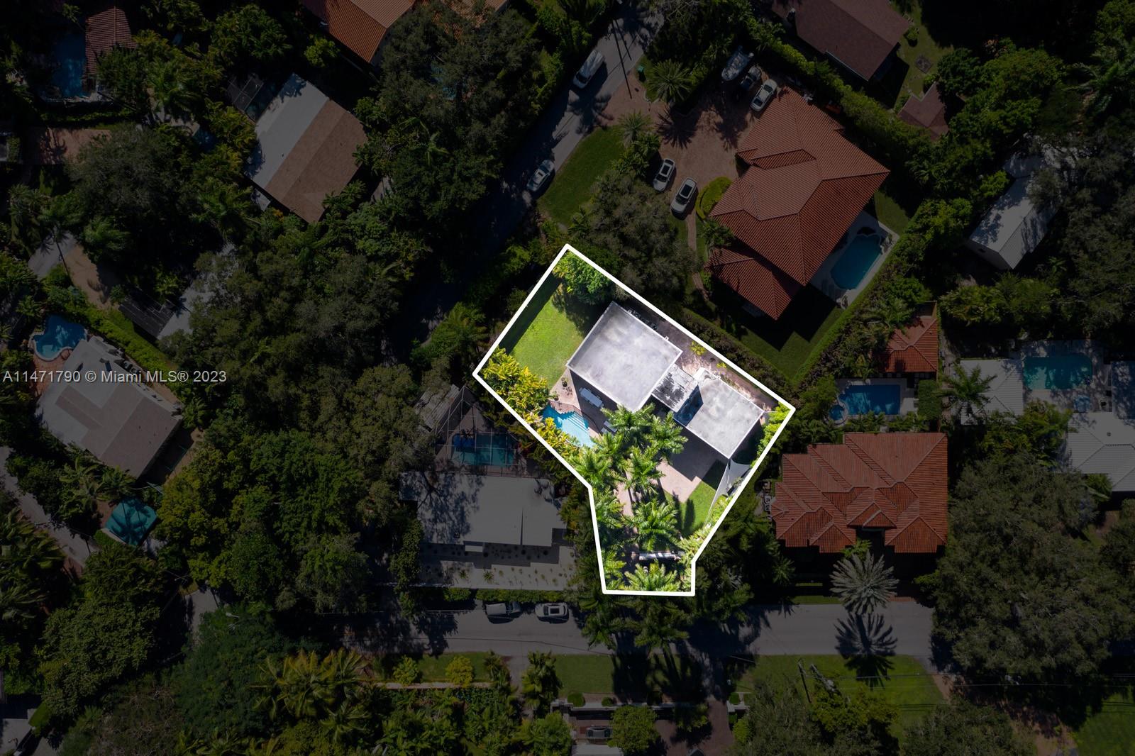LENNOX PARK - Residential Lease