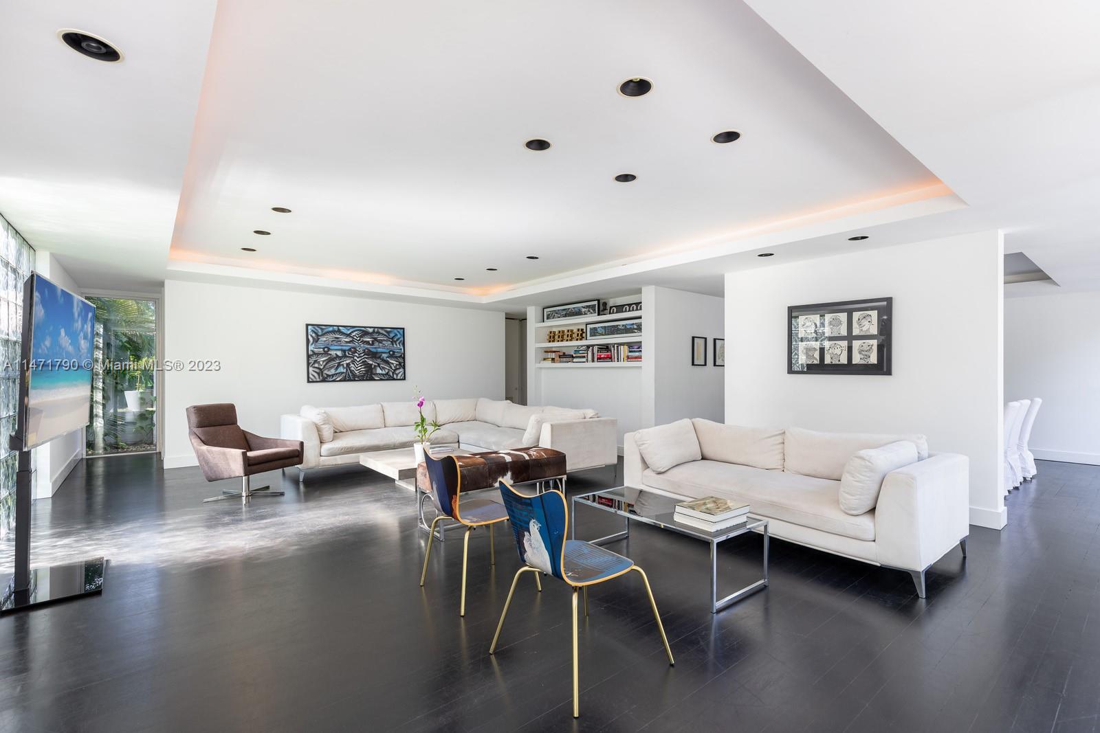 LENNOX PARK - Residential Lease