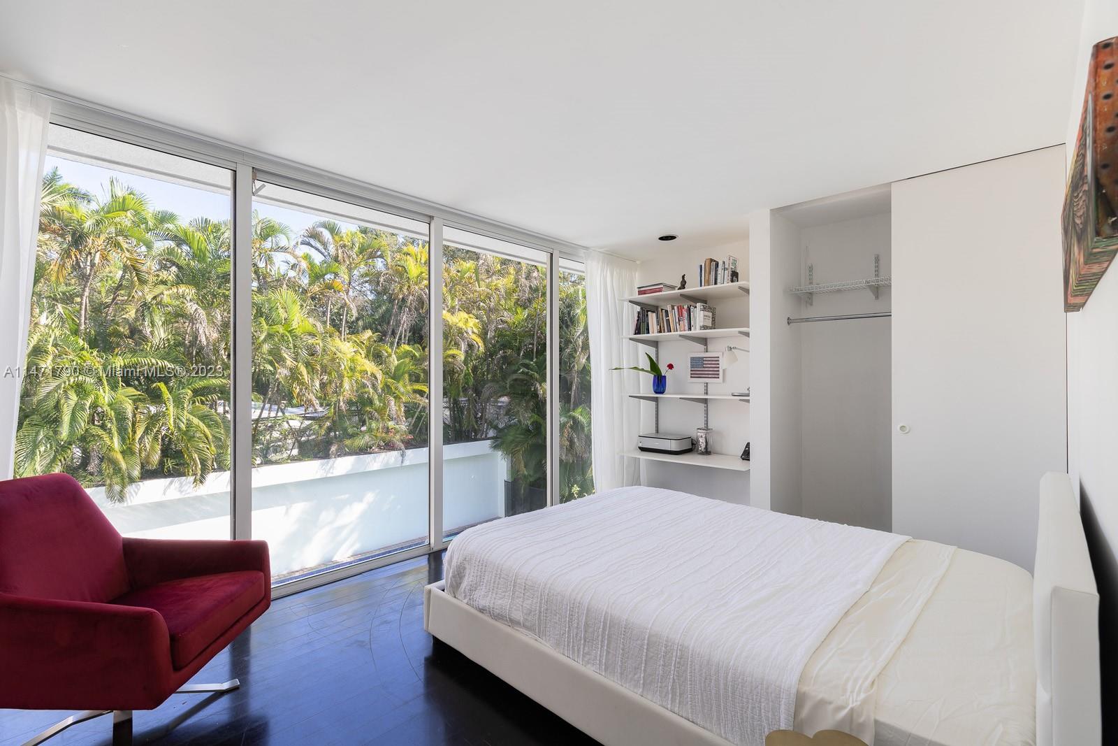 LENNOX PARK - Residential Lease