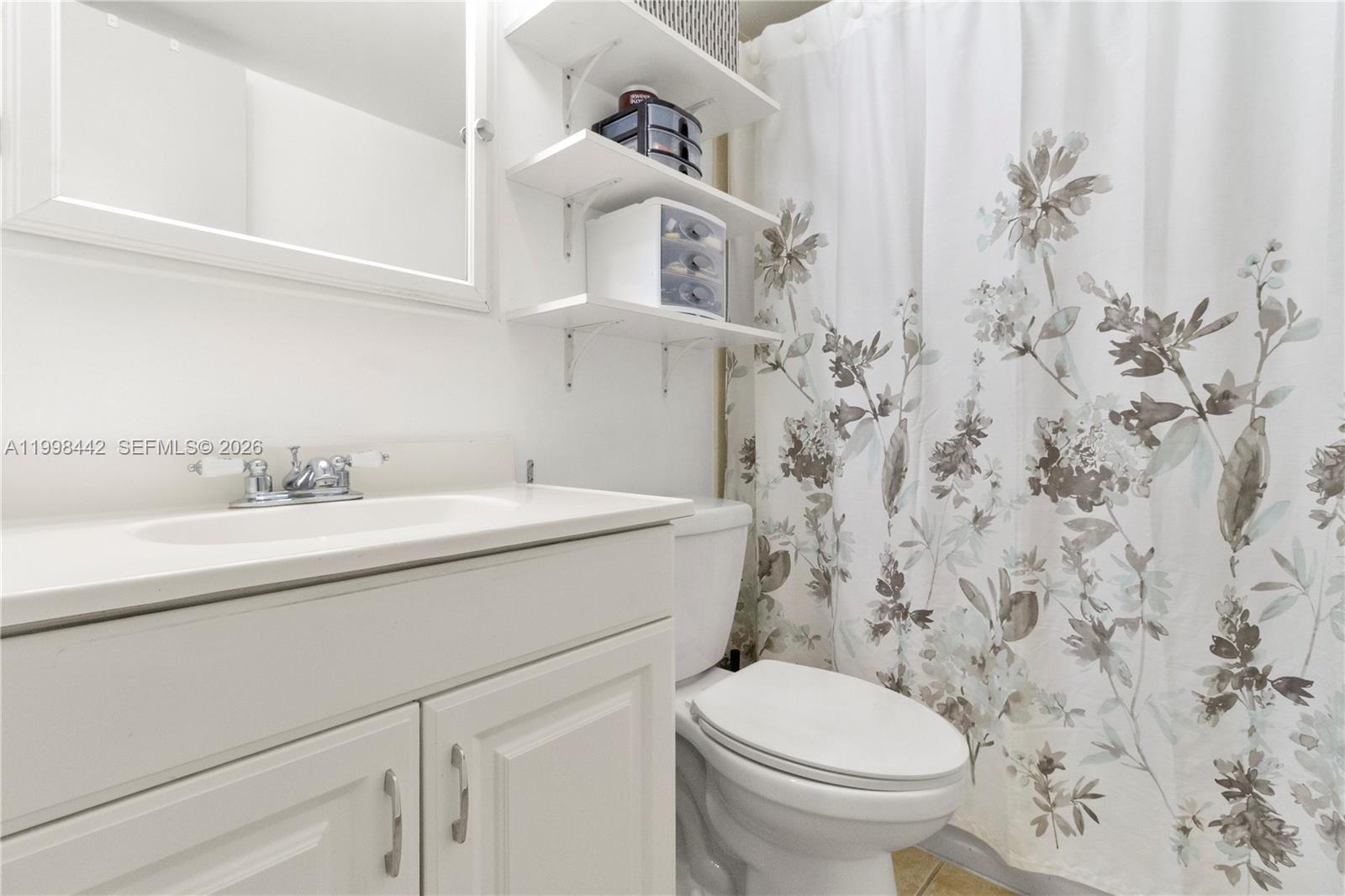PINEBARK CONDO NO 2 - BLD - Residential