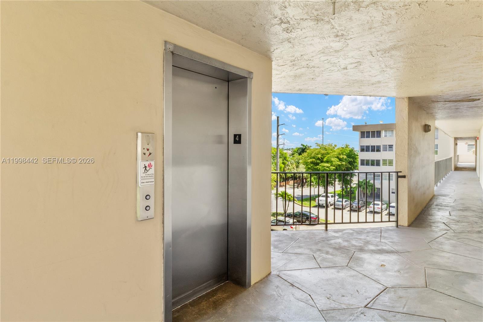 PINEBARK CONDO NO 2 - BLD - Residential