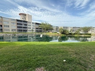 Beautifully updated 2-bedroom, 2-bath residence in the desirable Jade Winds community. This spacious home offers modern finishes and a comfortable layout in an unbeatable location. Just minutes from Aventura, major highways, top-rated schools, and within walking distance to Publix, banks, fitness centers, restaurants, and everyday shopping. Enjoy the convenience of living close to everything you need in a gated community. Association requires a minimum 680 credit score for all tenants.