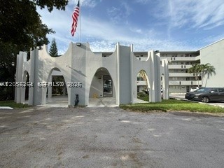 JADE WINDS GRP EASTER LIL - Residential