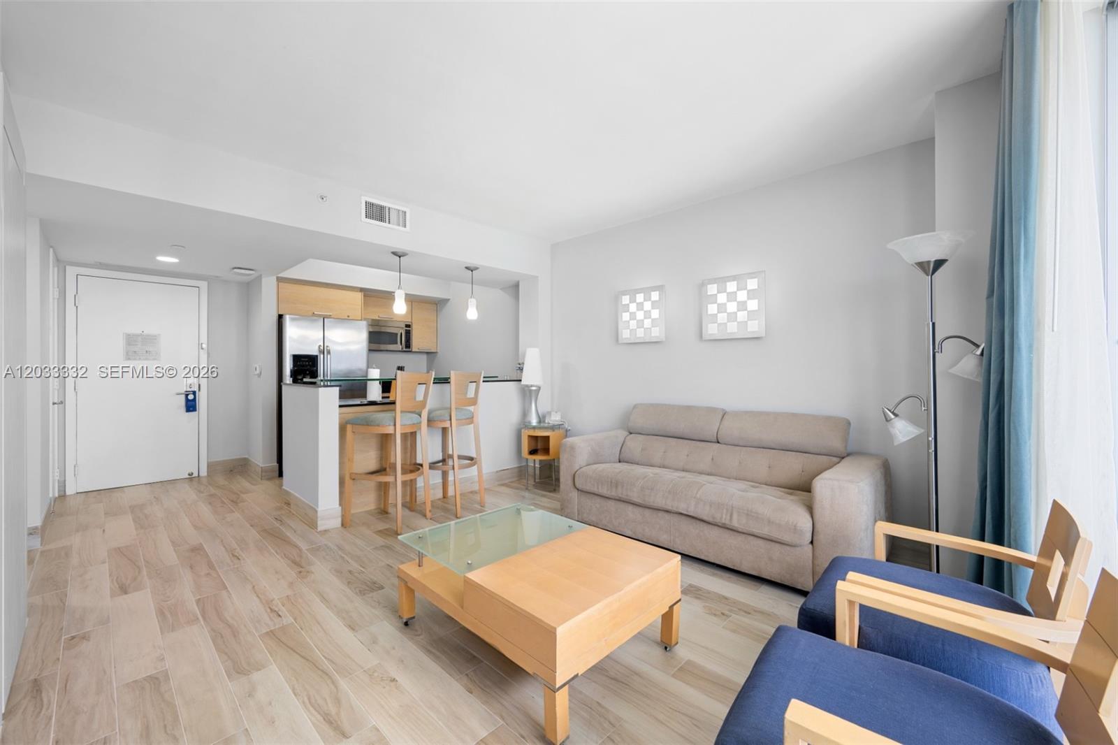 M RESORT RESIDENCES CONDO - Residential