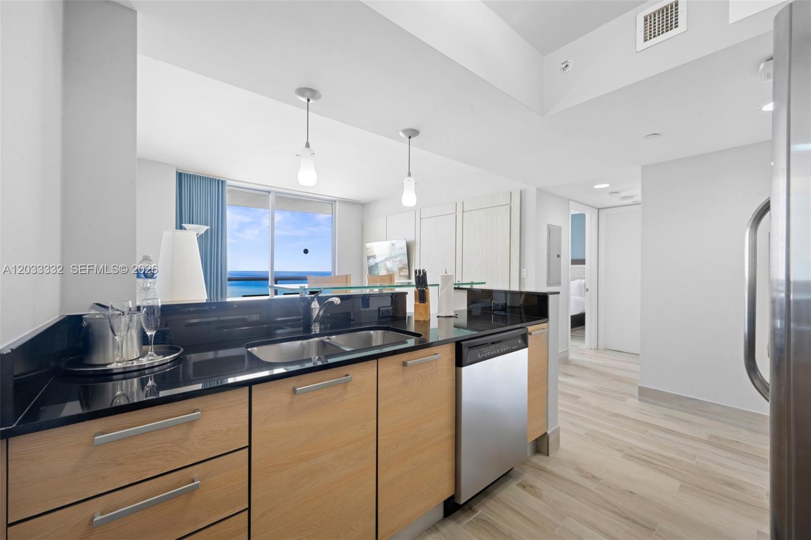 M RESORT RESIDENCES CONDO - Residential
