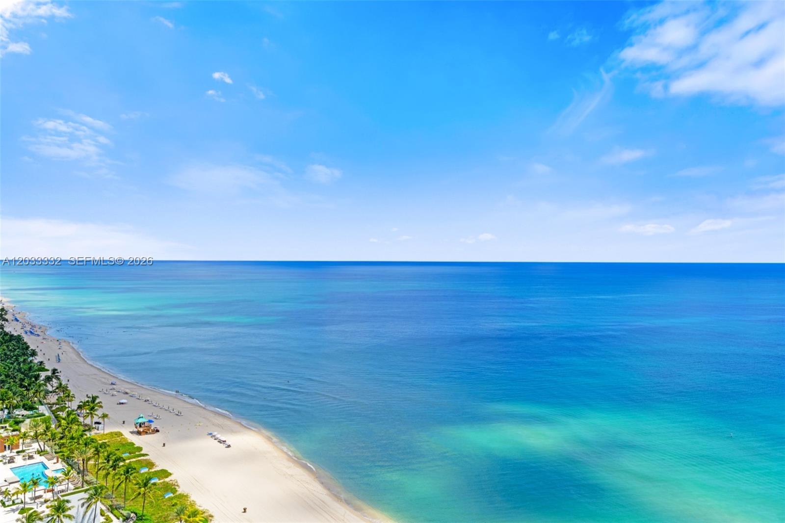 M RESORT RESIDENCES CONDO - Residential