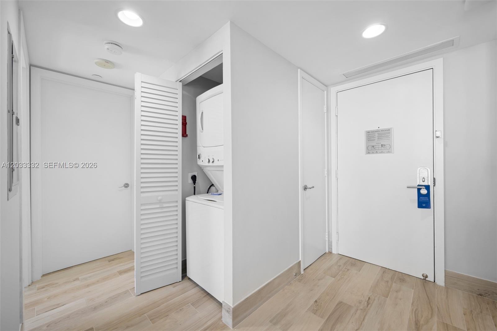 M RESORT RESIDENCES CONDO - Residential