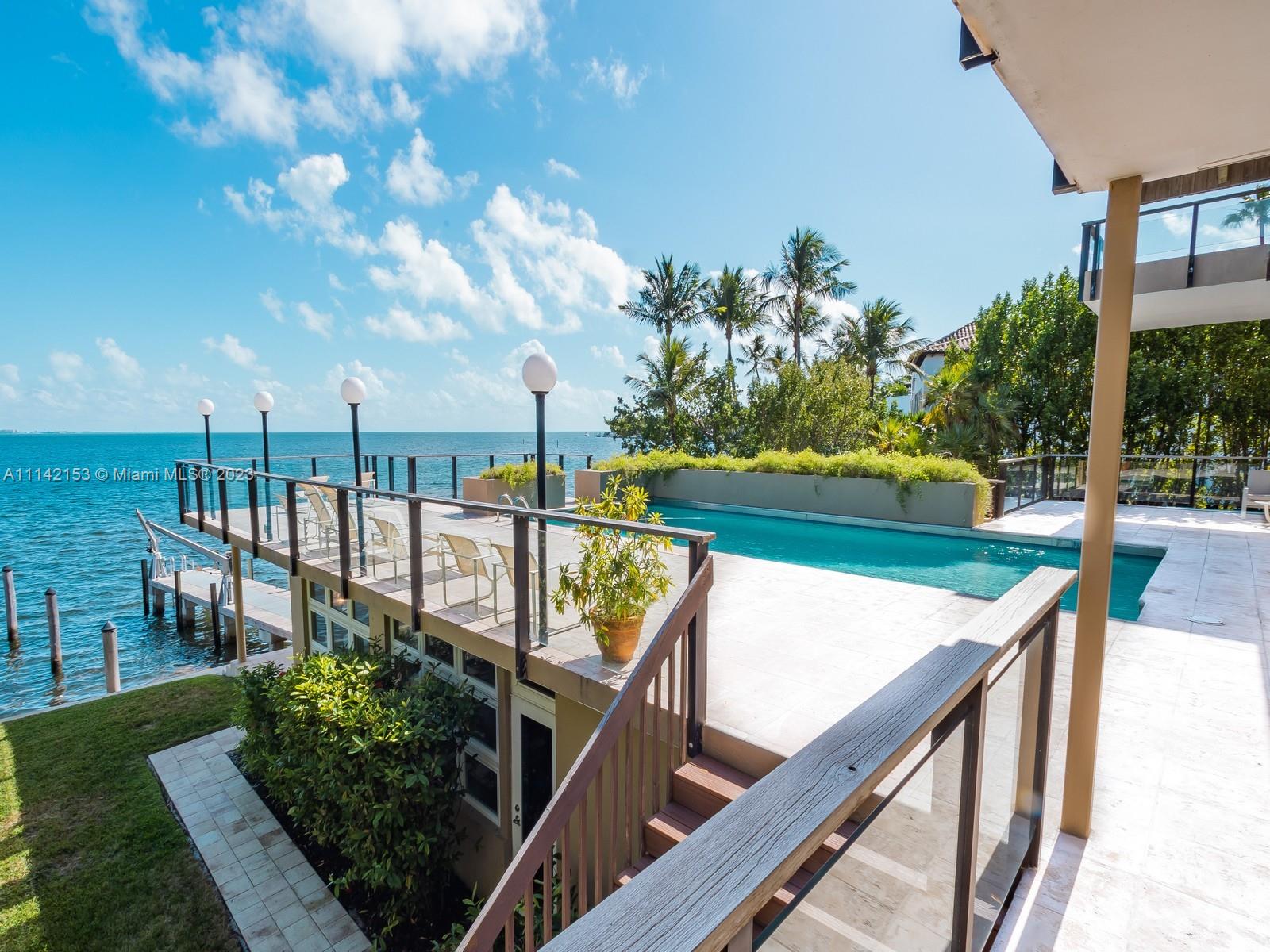 BAY HOMES SUB DB 338-23 - Residential