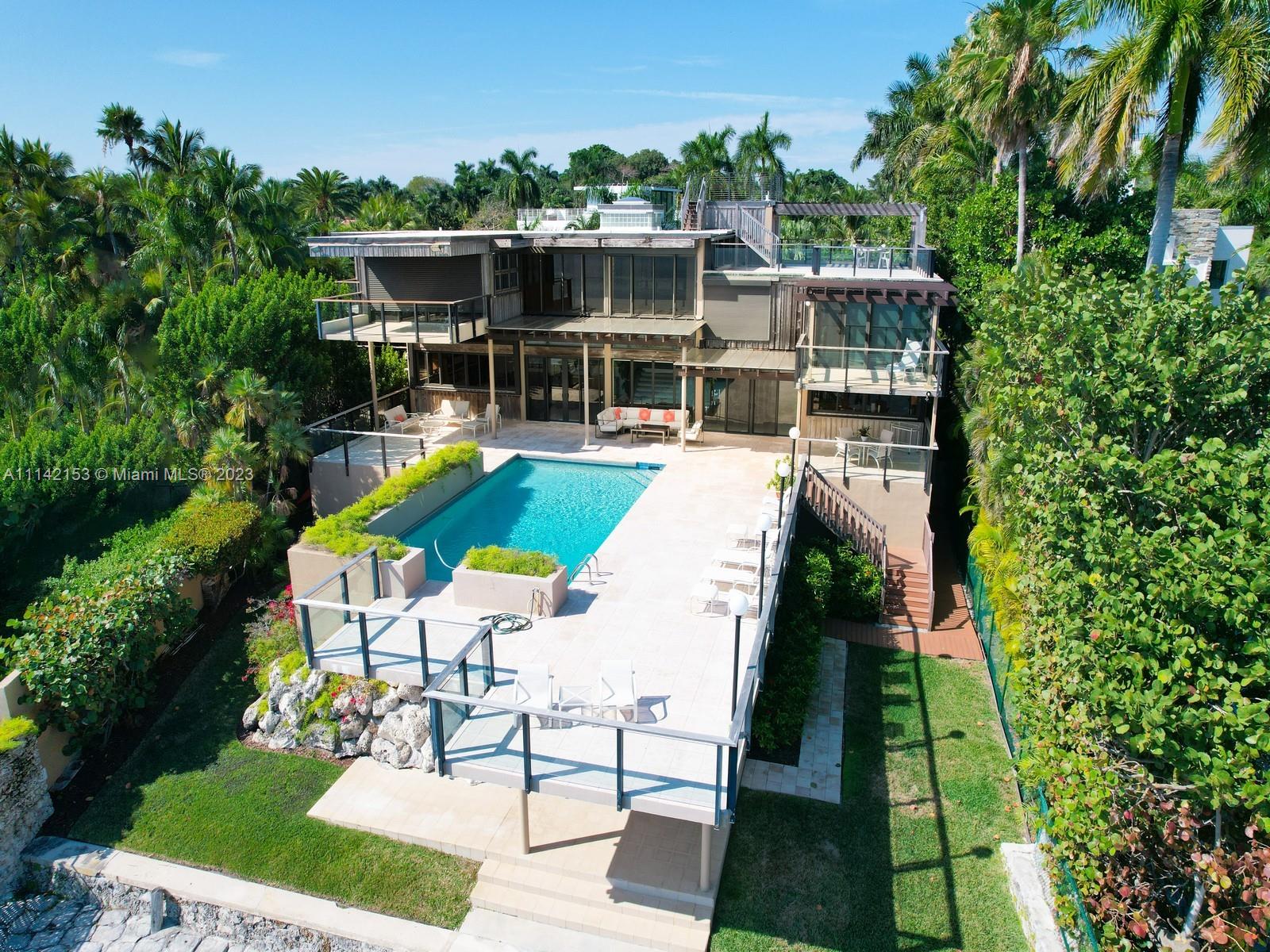 BAY HOMES SUB DB 338-23 - Residential