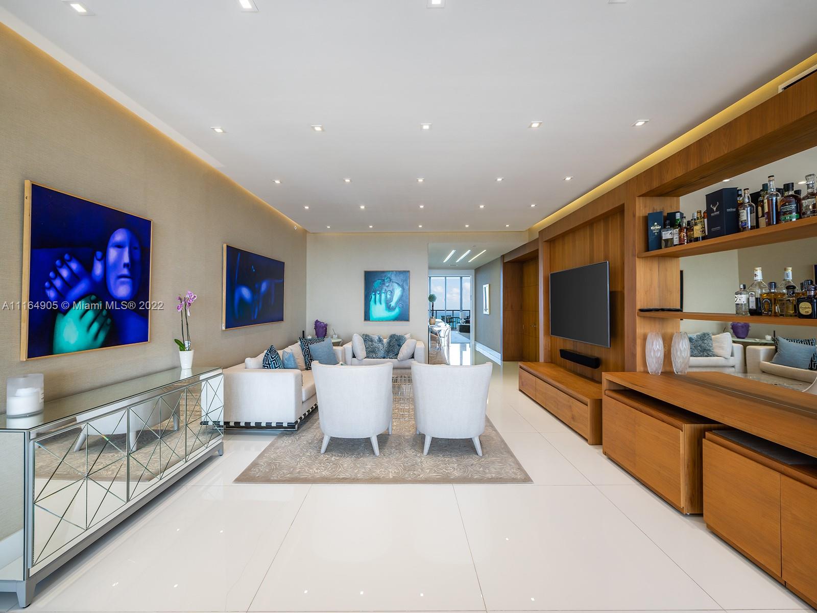 BAL HARBOUR NORTH SOUTH C - Residential