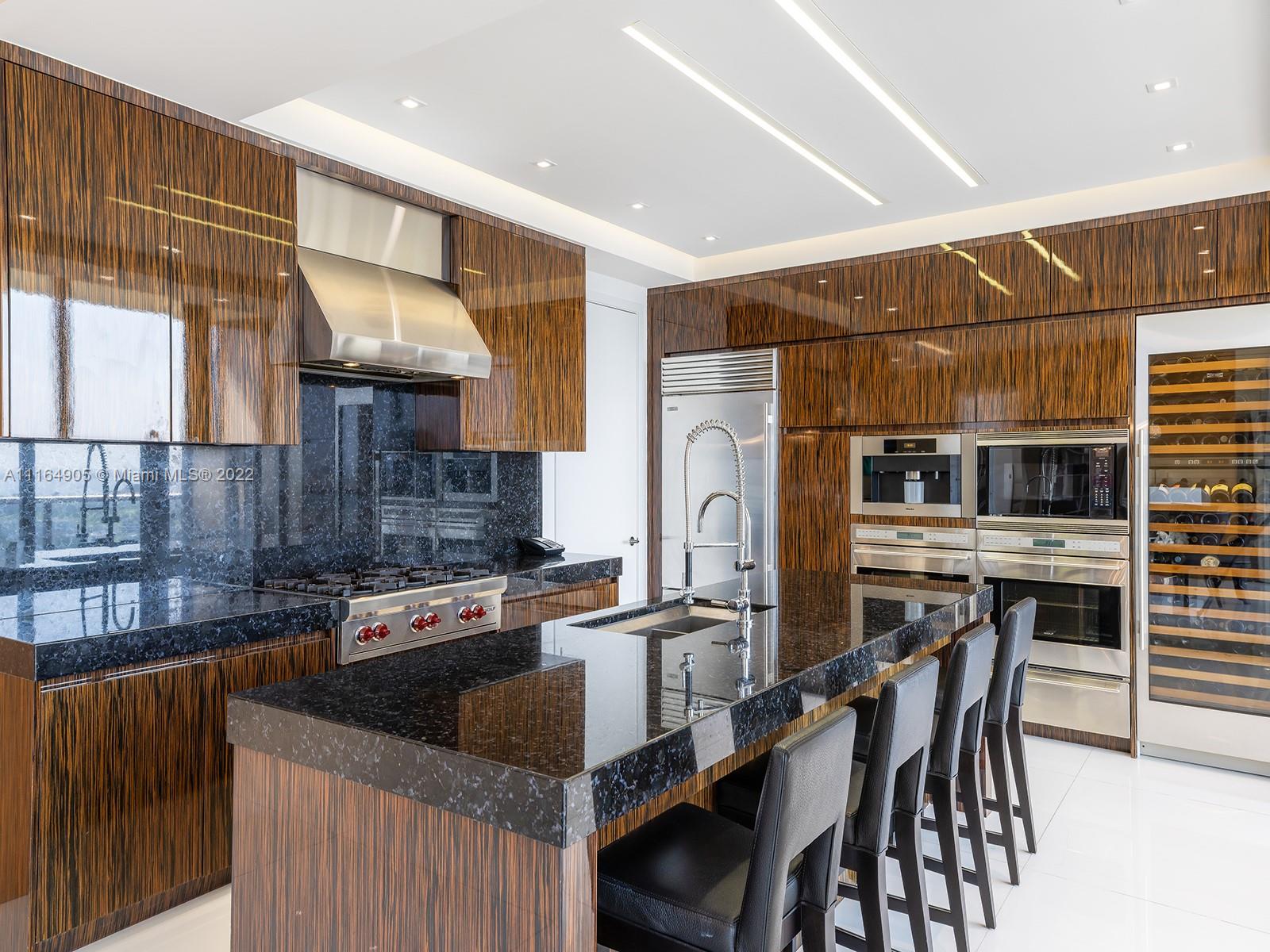 BAL HARBOUR NORTH SOUTH C - Residential