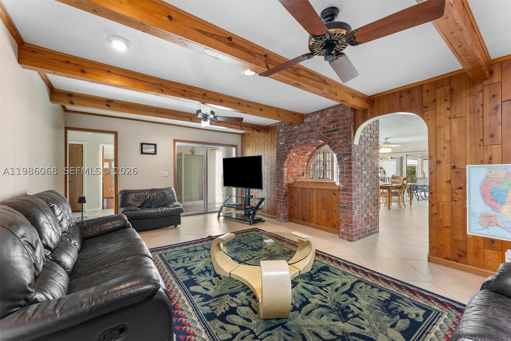 CORAL SPRINGS COUNTRY CLU - Residential