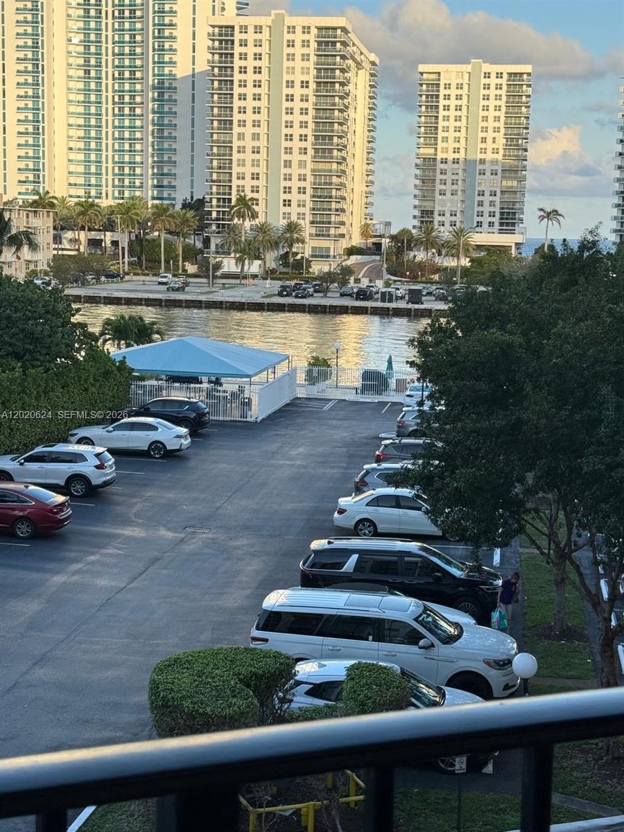 OCEANVIEW PARK CONDO - Residential