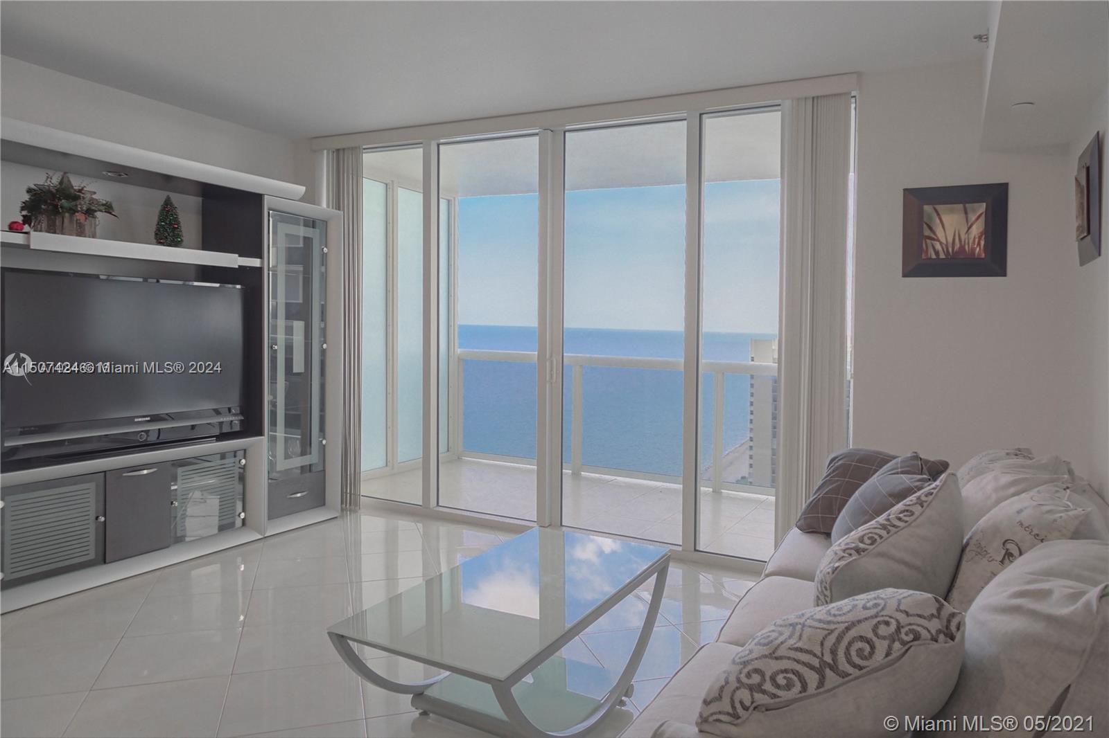 MOST DESIRABLE SOUTH VIEW, VERY CLEAN AND WELL MAINTAINED STUDIO + DEN AT BEACH CLUB TWO IN HALLANDALE BEACH. ENJOY 5* RESORT STYLE AMENITIES. 50,000 SQFT AMENITIES, DIRECT OCEAN FRONT 2 STORY GYM. AVAILABLE FOR RENT NOW, $200 CLEANING FEE AND SECURITY DEPOSIT.
