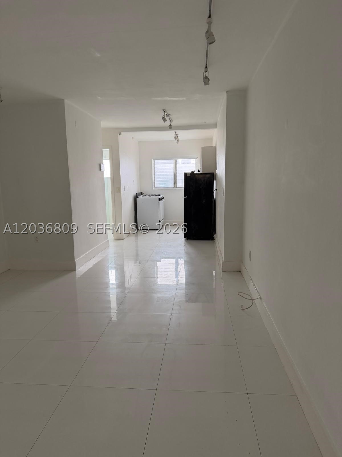 BUFFERD CONDO - Residential Lease
