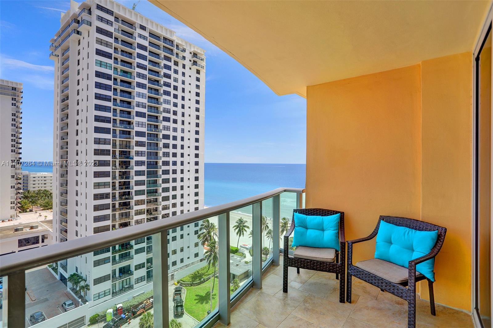 WAVE CONDO - Residential Lease