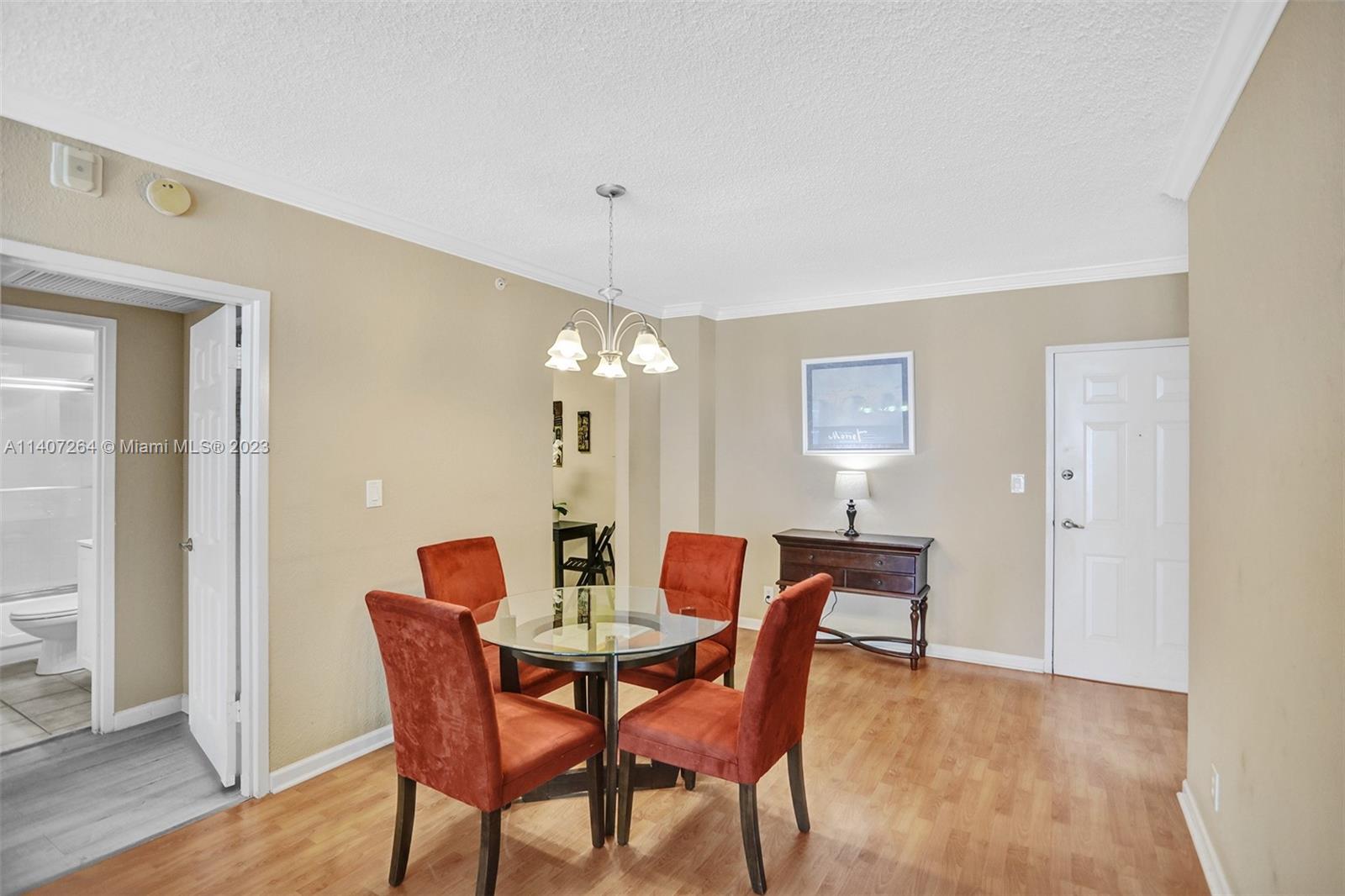 WAVE CONDO - Residential Lease