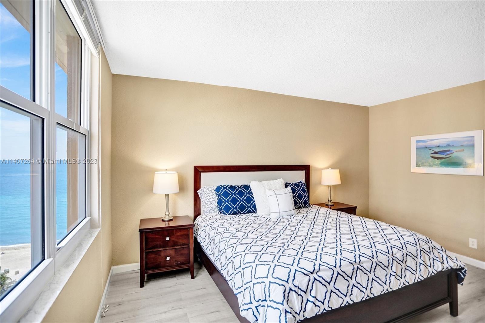WAVE CONDO - Residential Lease