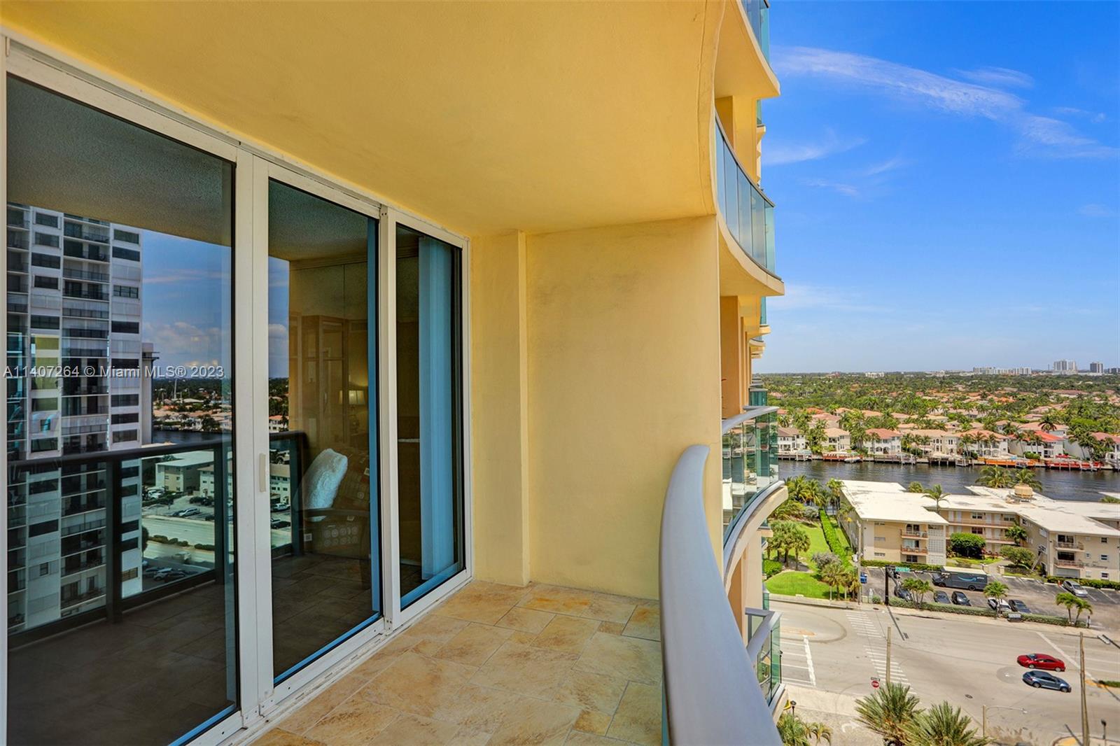 WAVE CONDO - Residential Lease