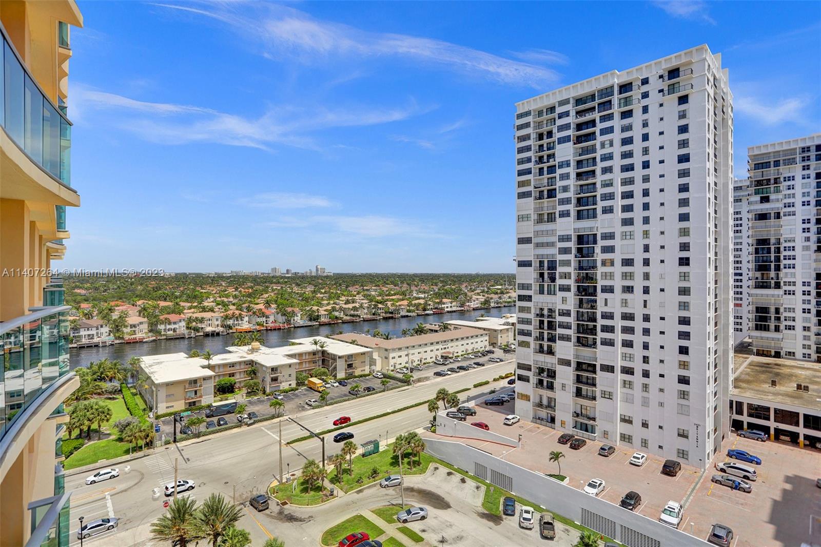 WAVE CONDO - Residential Lease