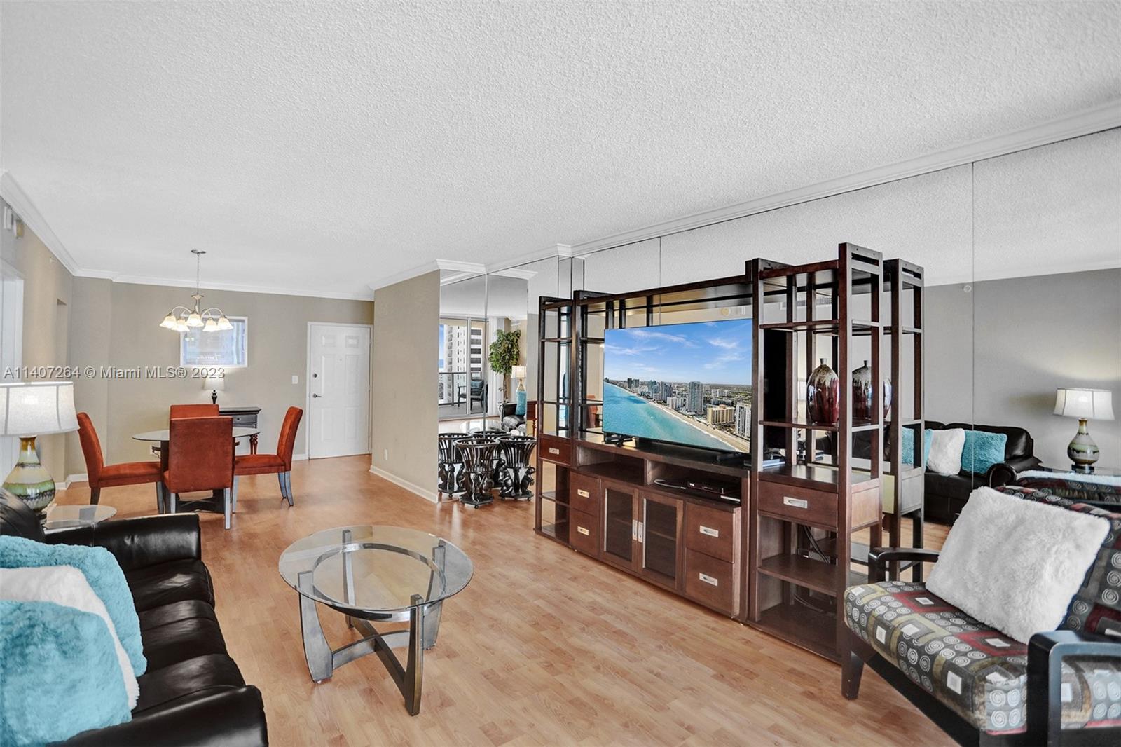 WAVE CONDO - Residential Lease