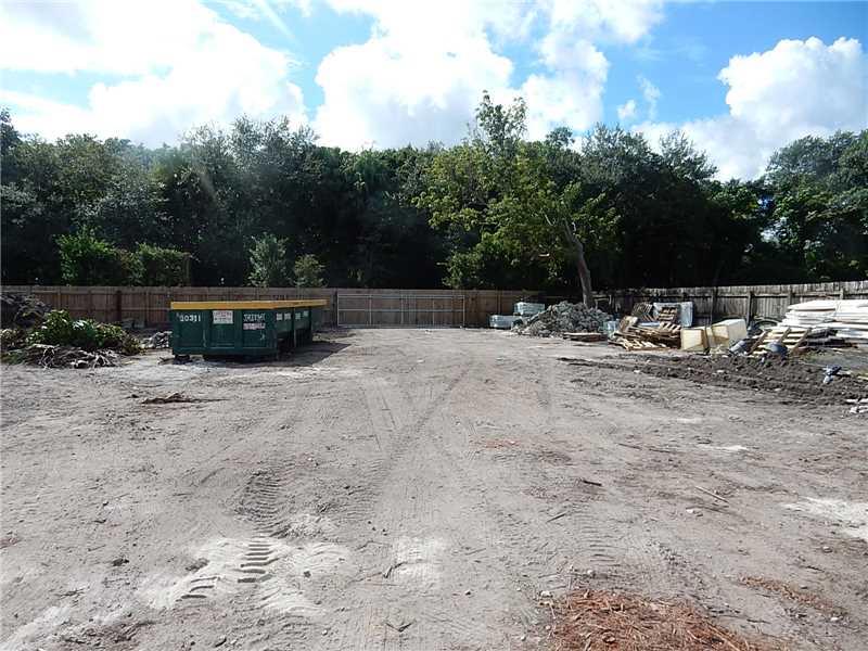 MILLER DRIVE ESTATES ADD - Land