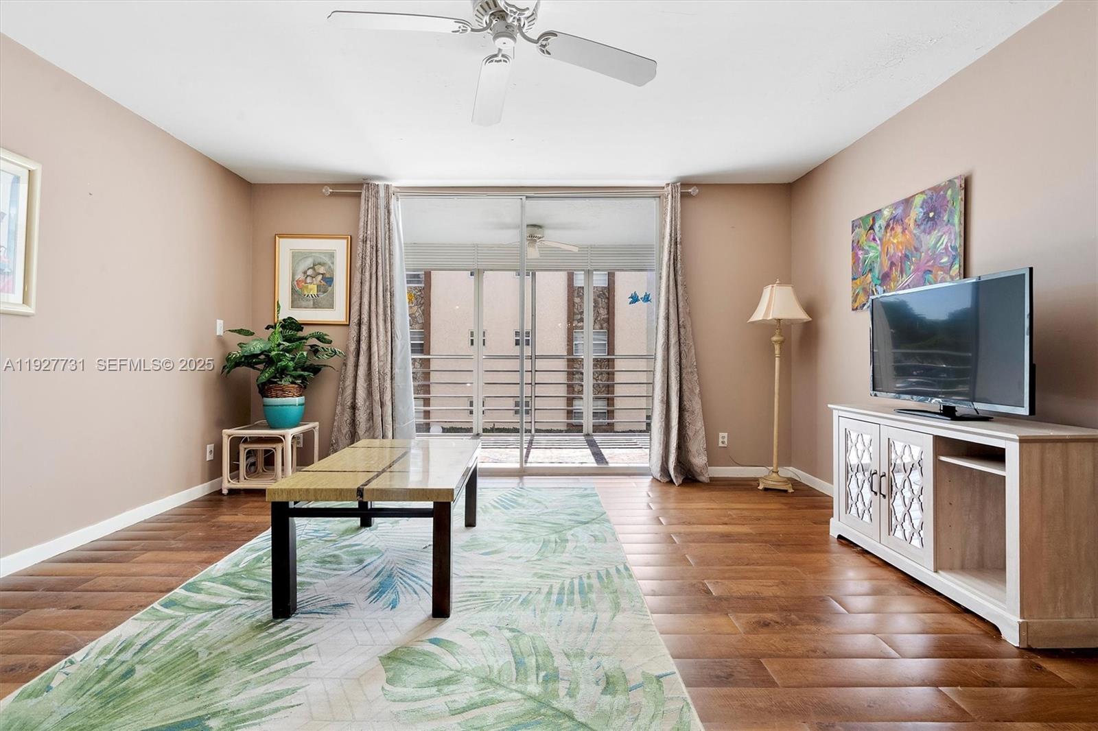 MEADOWBROOK LAKES CONDO - Residential